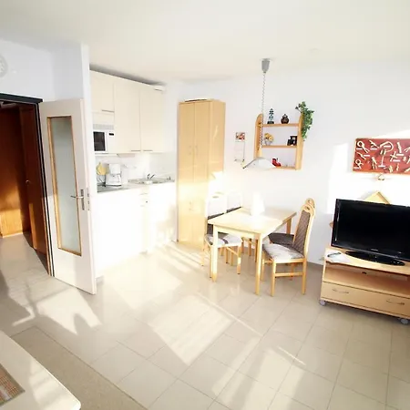 Apartment Belvedere 32 *
